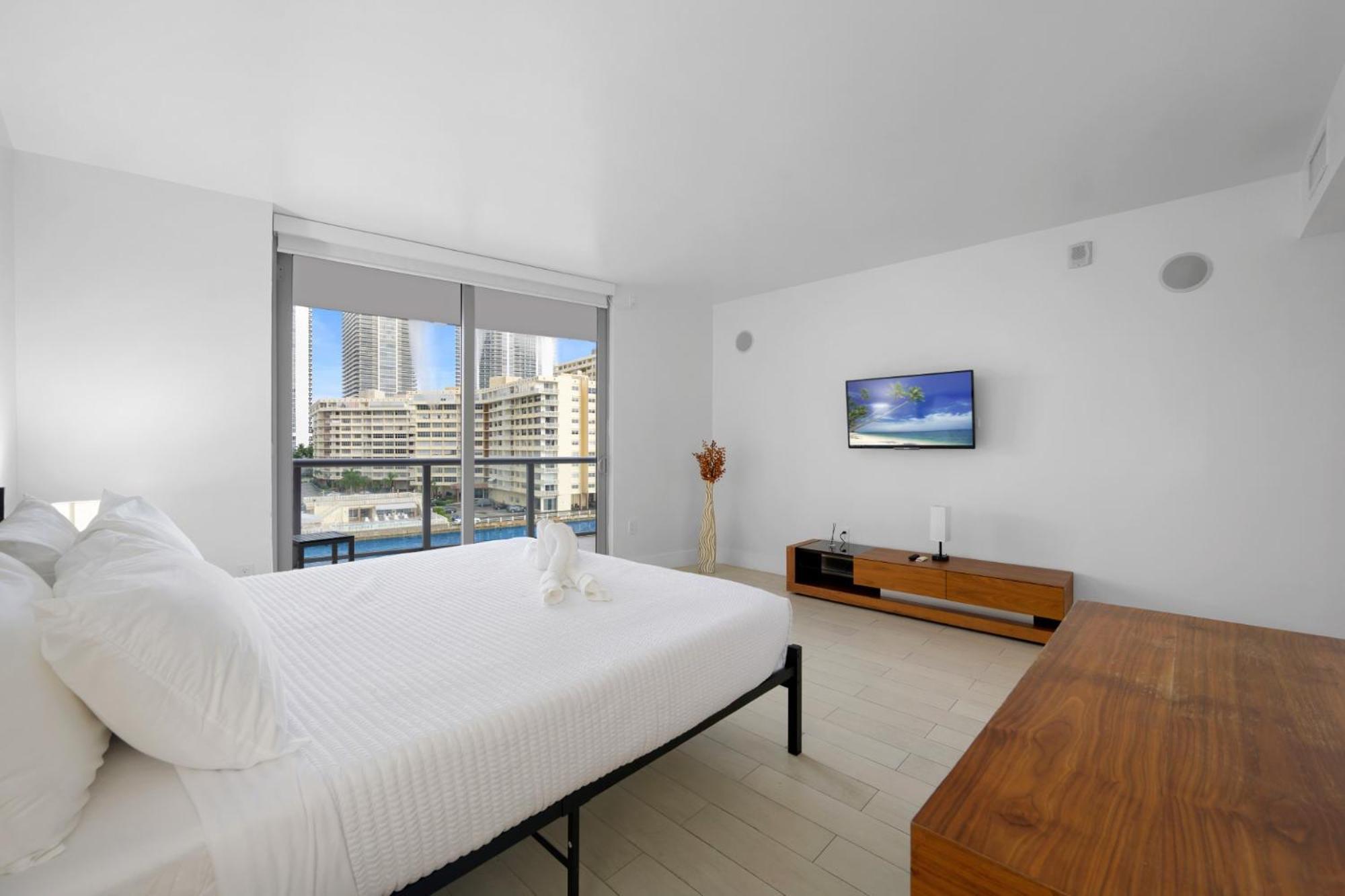 Hallandale Sky Water View Hallandale Beach Dış mekan fotoğraf