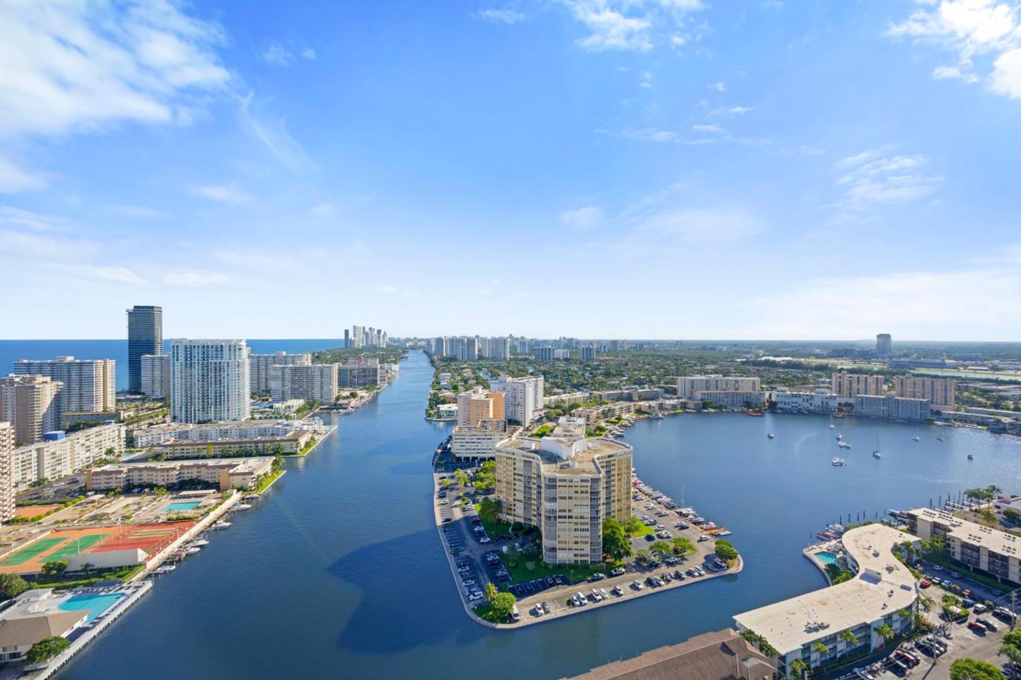 Hallandale Sky Water View Hallandale Beach Dış mekan fotoğraf